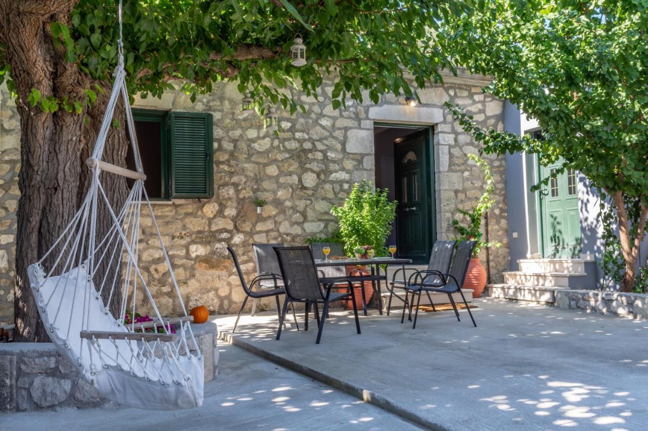 Villa Mouria Pinakokhorion Eksteriør bilde